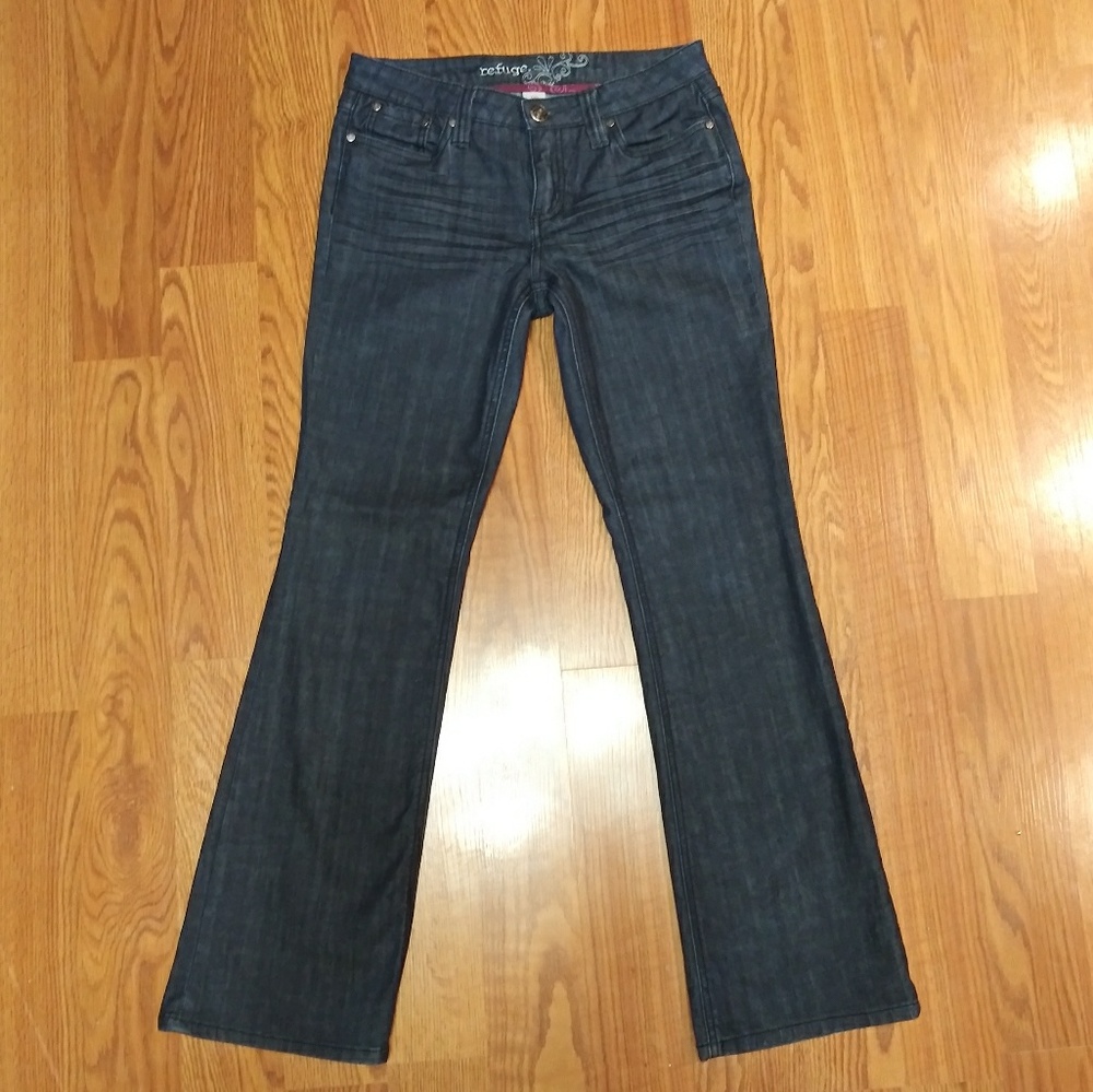 Refuge jeans size 9